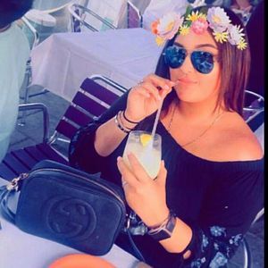 Meet your Posher, Bryana